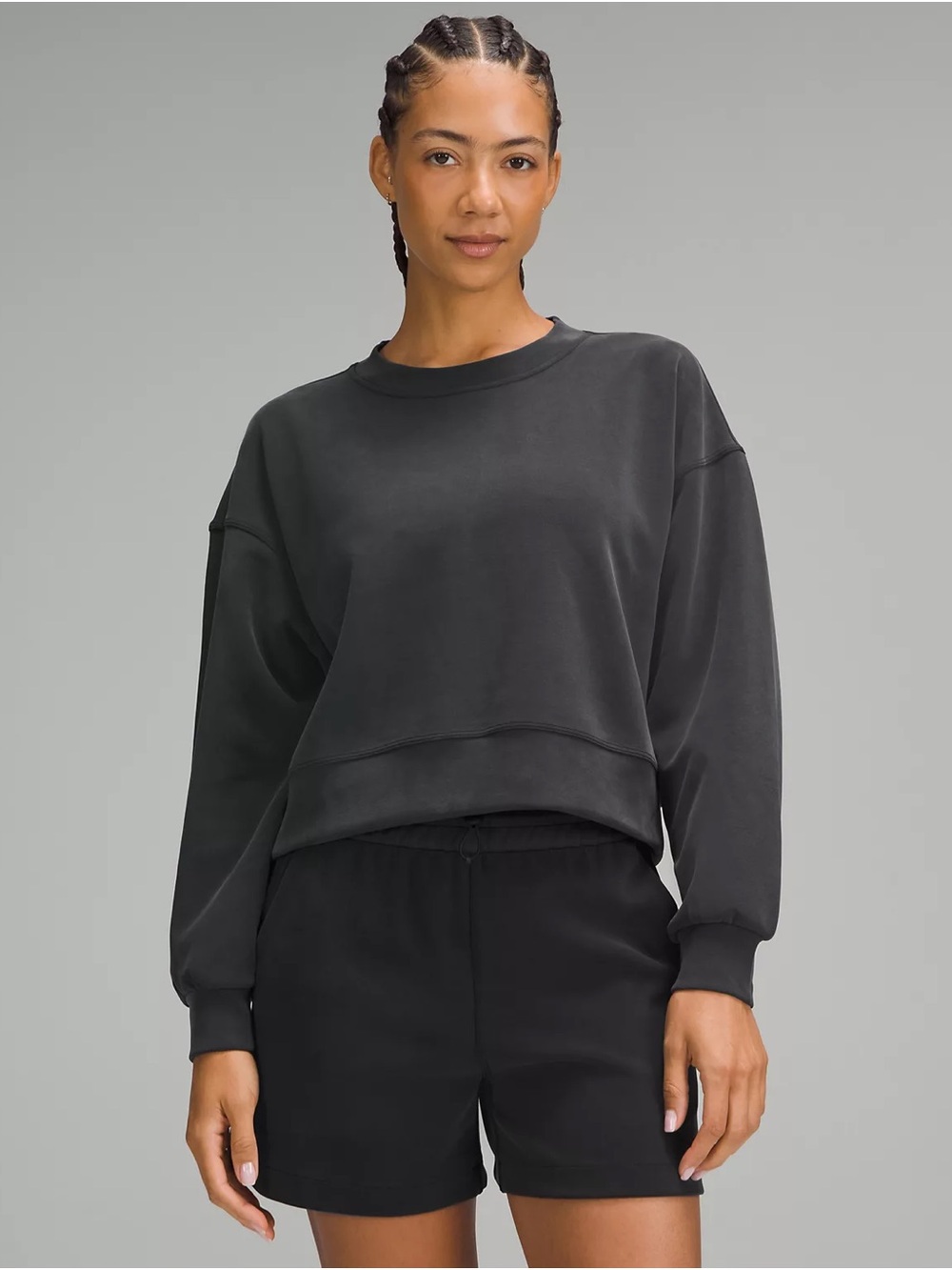 Lululemon Perfectly Oversized Cropped Crew *Softstreme - size 6